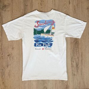 Vintage Capt. Andy’s Na Pali Sailing Hawaii TShirt White Small Hanes Heavyweight